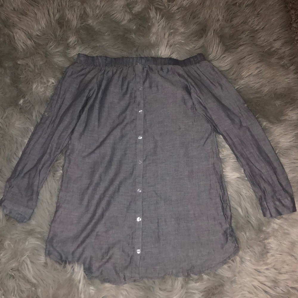 Off the shoulders dress